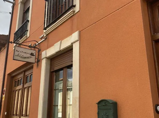 El Caminero Panzió 3*